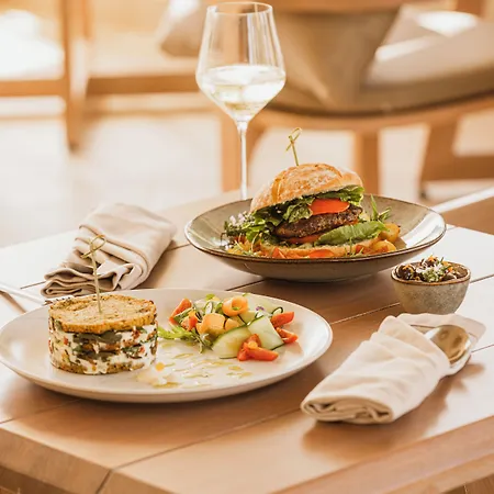 Thalassa Boutique - Adults Only מלון 4*